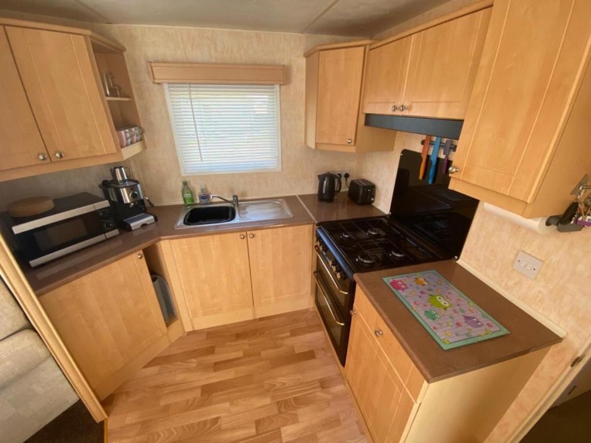 Lake District Static Caravan Lakeside Cumbria Millom Exterior foto